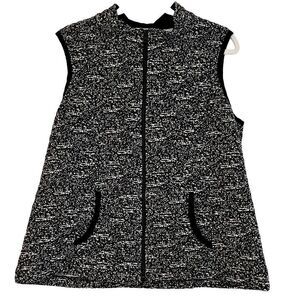 NWT A La Carte Black White Quilted Zip Up Vest Medium